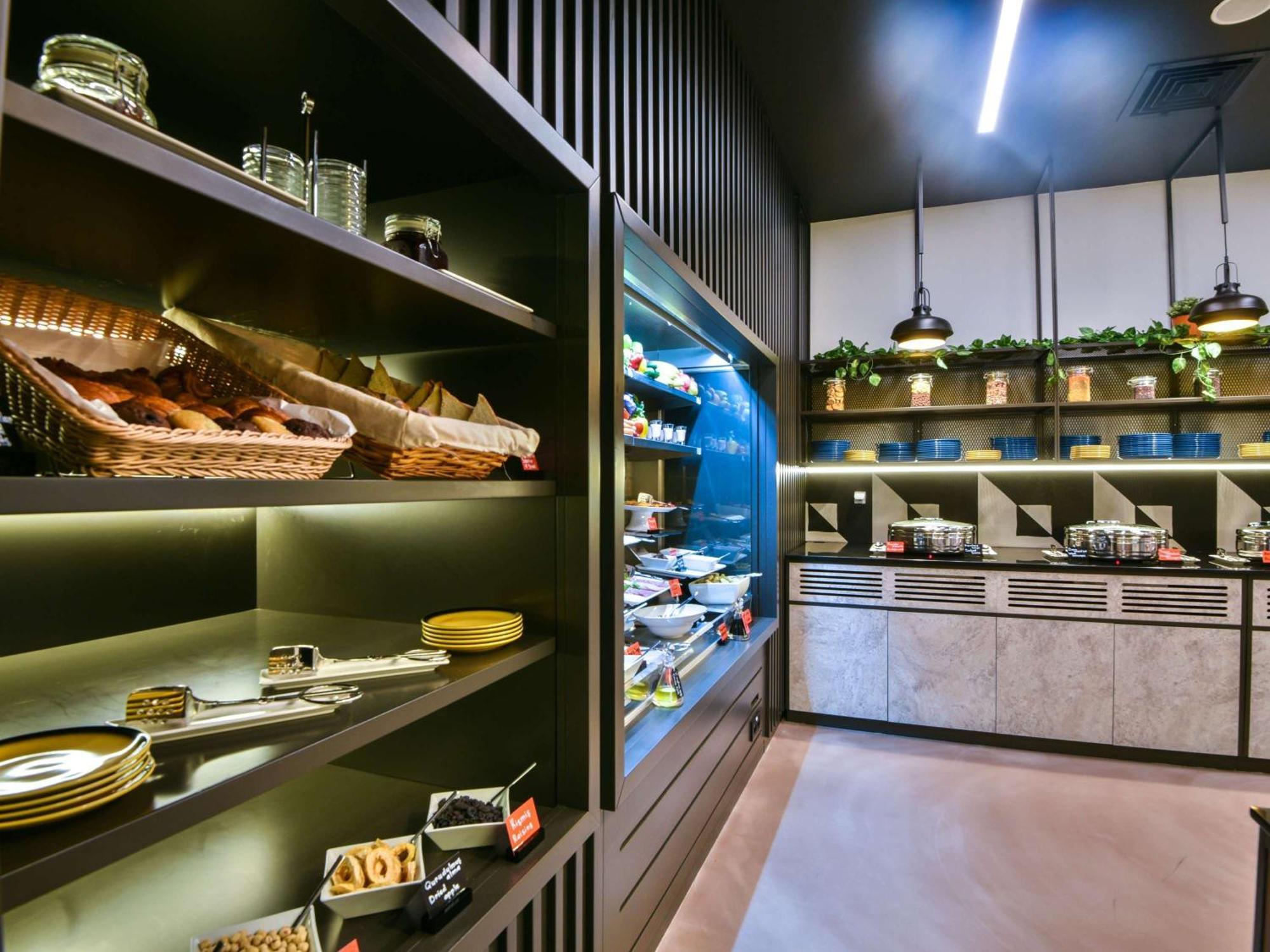 Ibis Baku City מראה חיצוני תמונה