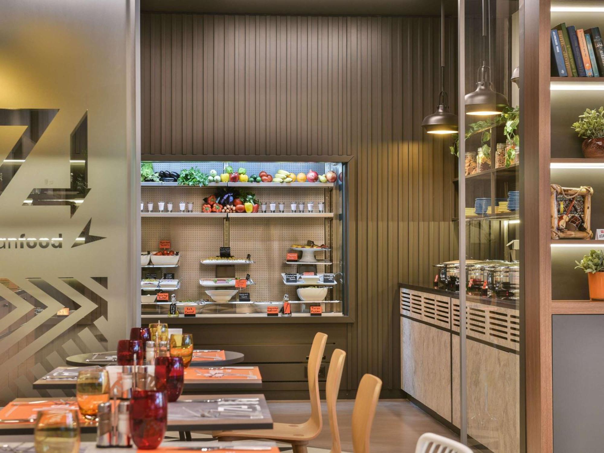 Ibis Baku City מראה חיצוני תמונה